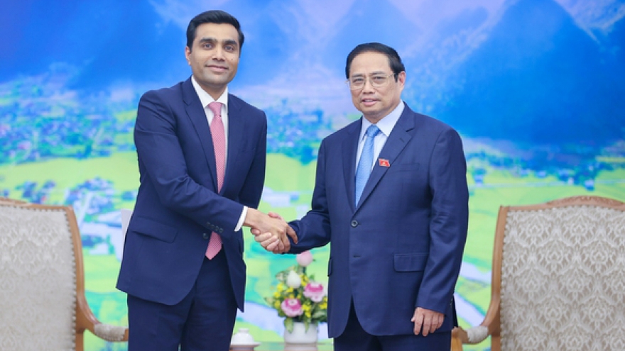 Vietnam welcomes Indian investors, says PM